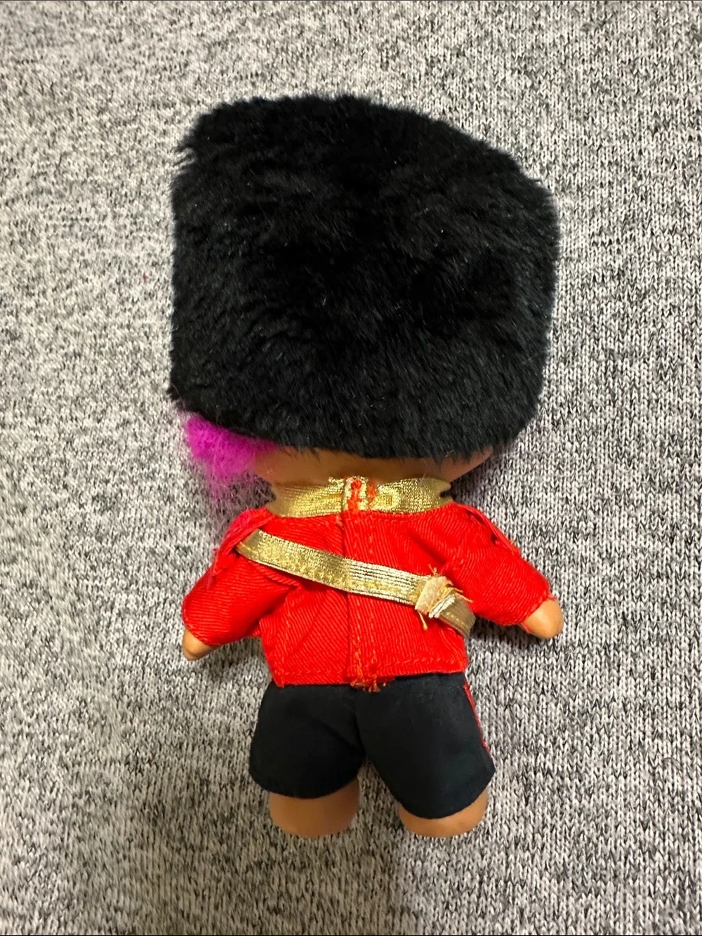 Russ Purple-Haired Troll AROUND THE WORLD- England Royal Guard Beefeater